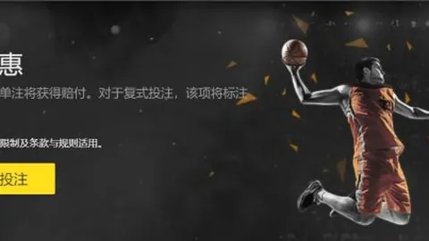 萨维奥拉赞梅西为足球史上最优秀，无人可比肩